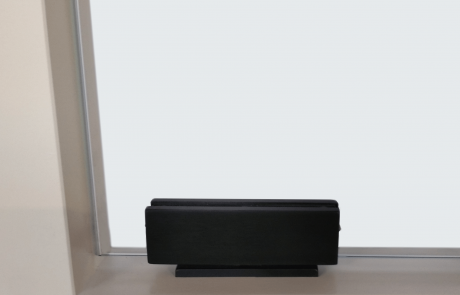 Cerniera idraulica chiudiporta per porte in vetro Frenum