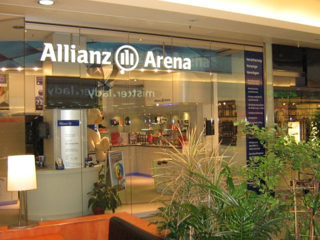 allianz-arena-bautzen-sistemi scorrevoli in vetro temprato casma