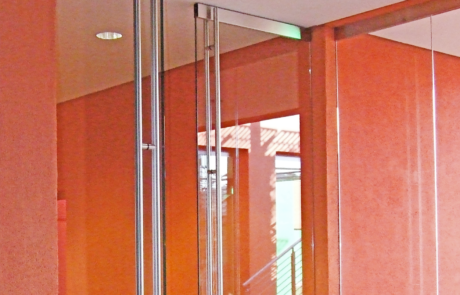 rocca-di-frassinello progetto realizzato con accessori per vetro Casma