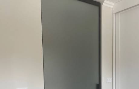 Tabula porta battente idraulica